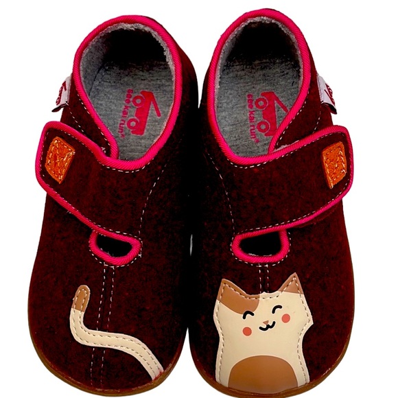 See Kai Run Other - Final sale - New see Kai run Berry kitty Cruz II kids shoes